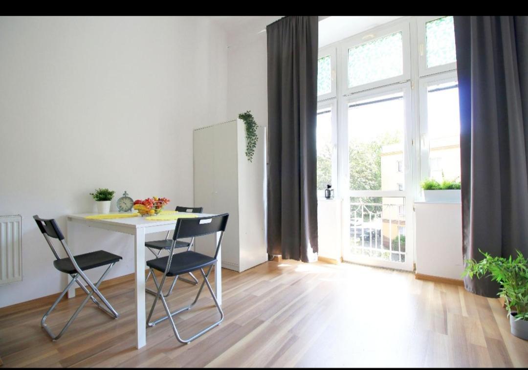 Sunny Studio In The Center *